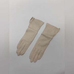 Vintage Buttery Soft Kid Leather Gloves – Cream – 1950s  – Approx 12